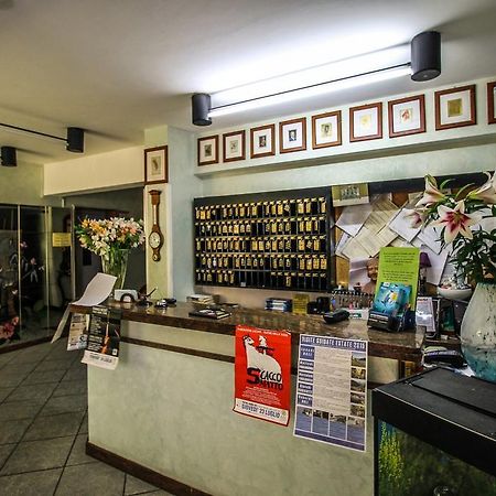 Hotel Minerva Pietra Ligure Eksteriør billede