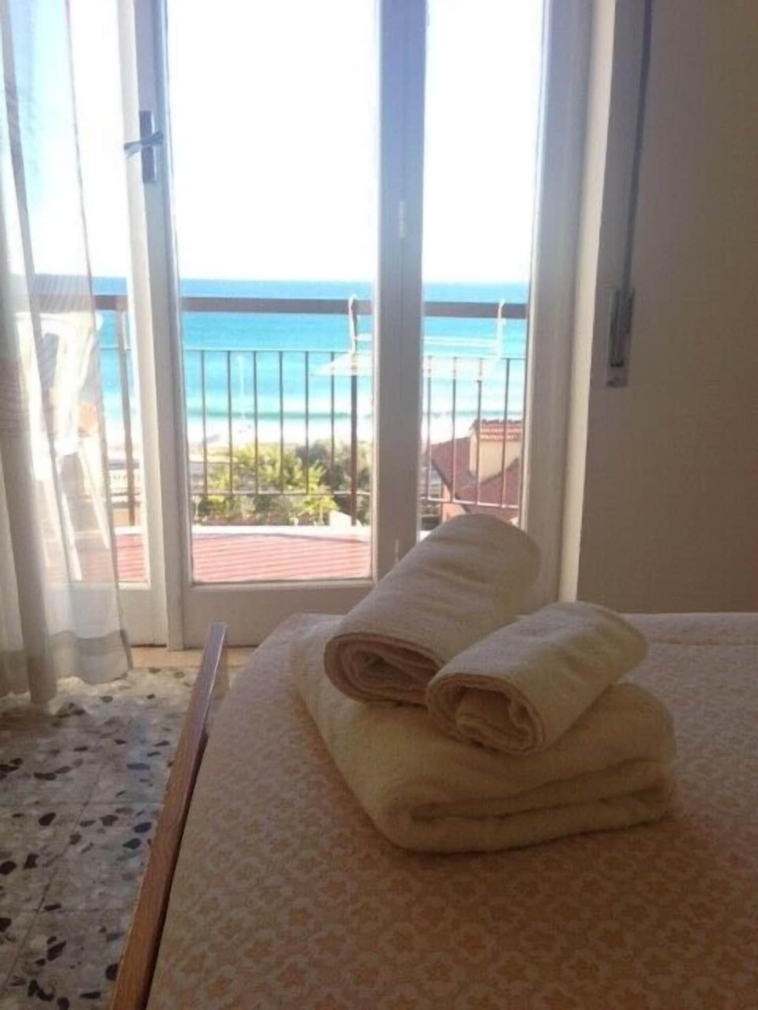 Hotel Minerva Pietra Ligure Eksteriør billede
