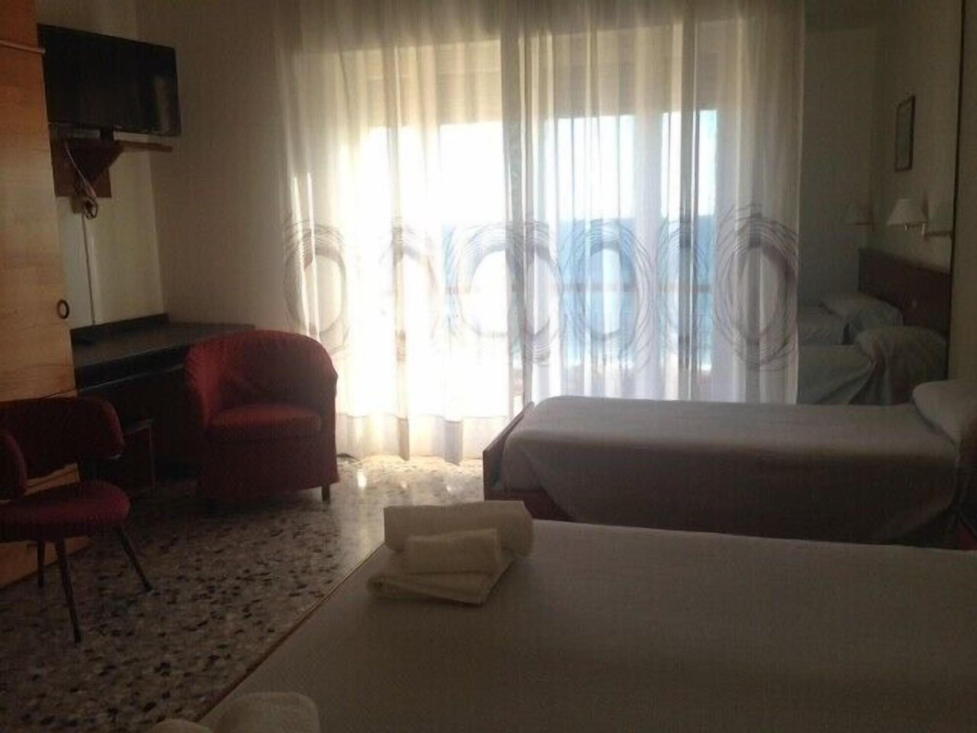 Hotel Minerva Pietra Ligure Eksteriør billede