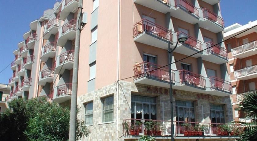 Hotel Minerva Pietra Ligure Eksteriør billede
