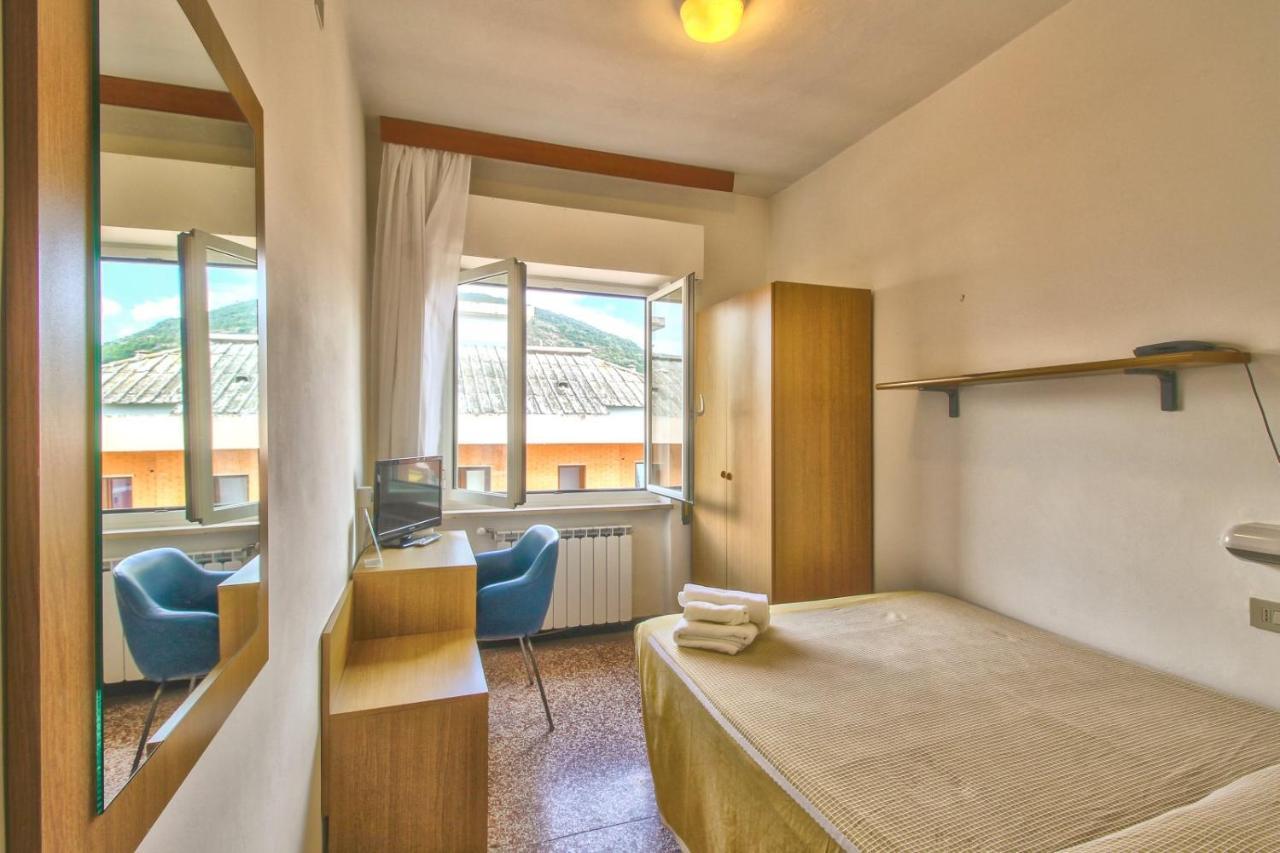 Hotel Minerva Pietra Ligure Eksteriør billede